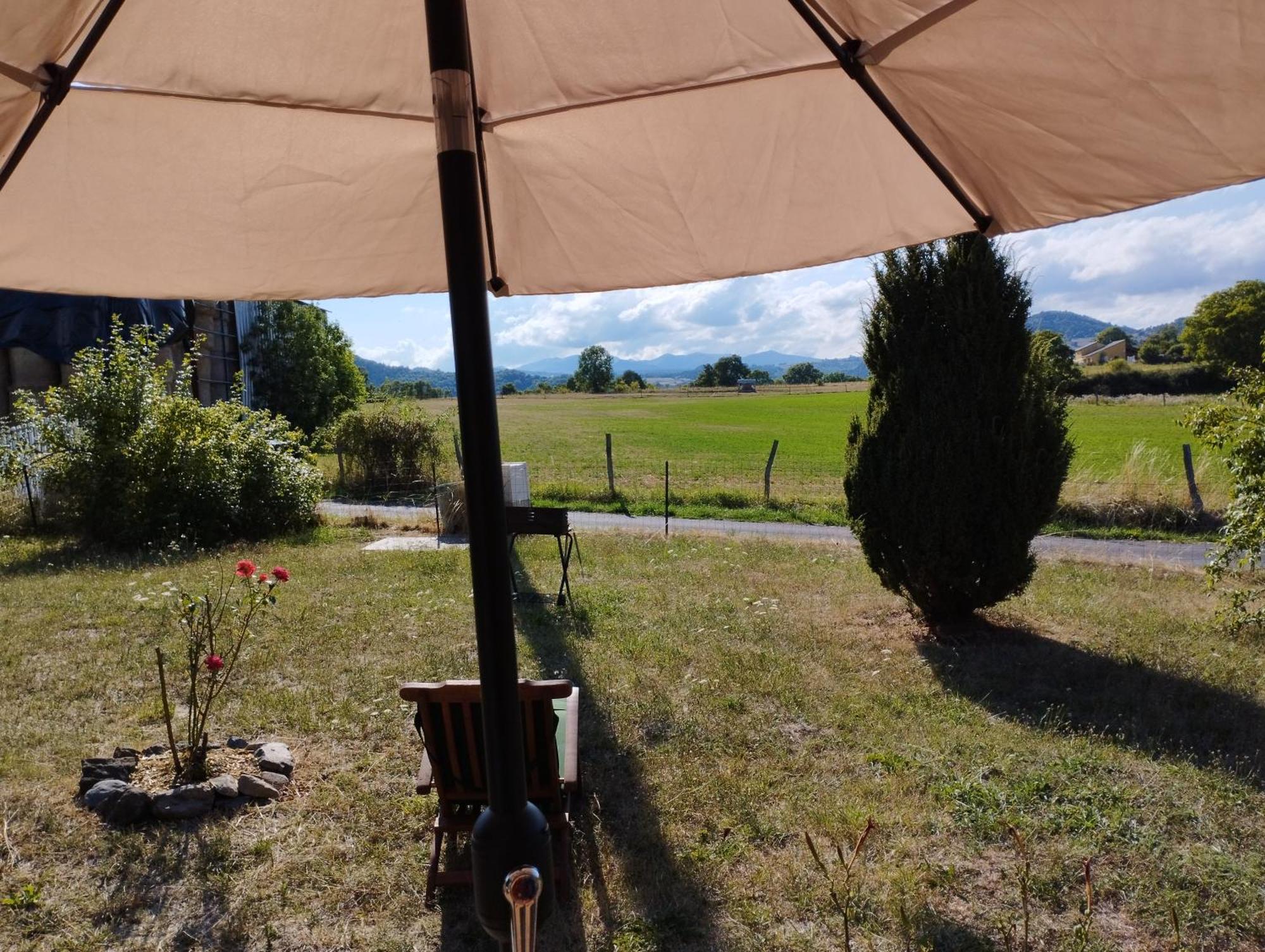 Chalet Les Adrets Du Sancy Saint-Diery Exterior foto